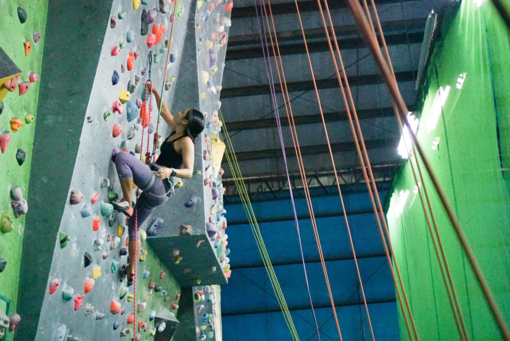 Lead Climbing at Power Up Centro Atletico